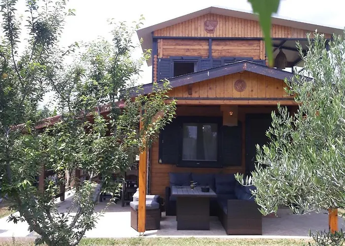 Evdokia Country Maisonette Feriehus *